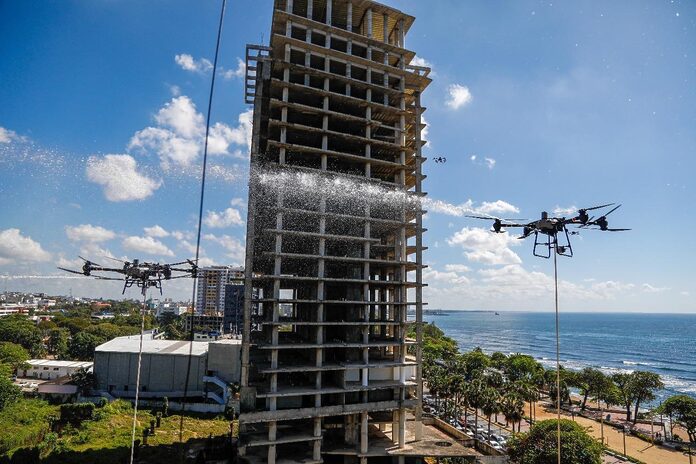 Avances en el uso de drones para emergencias presentados en conversatorio internacional