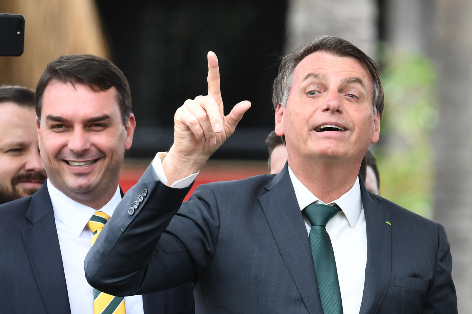 Flávio Bolsonaro podría retirarse de la precandidatura presidencial