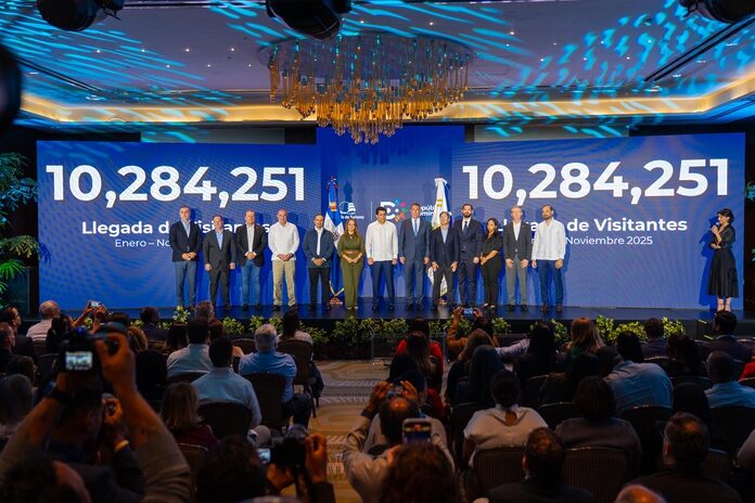 República Dominicana recibe 10,284,251 visitantes en 11 meses