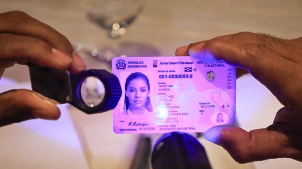 Luis Abinader recibirá la primera cédula definitiva el 26 de enero de 2026