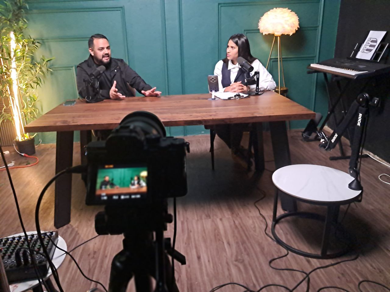 Yosbert Vásquez analiza el branding y marketing político en RD