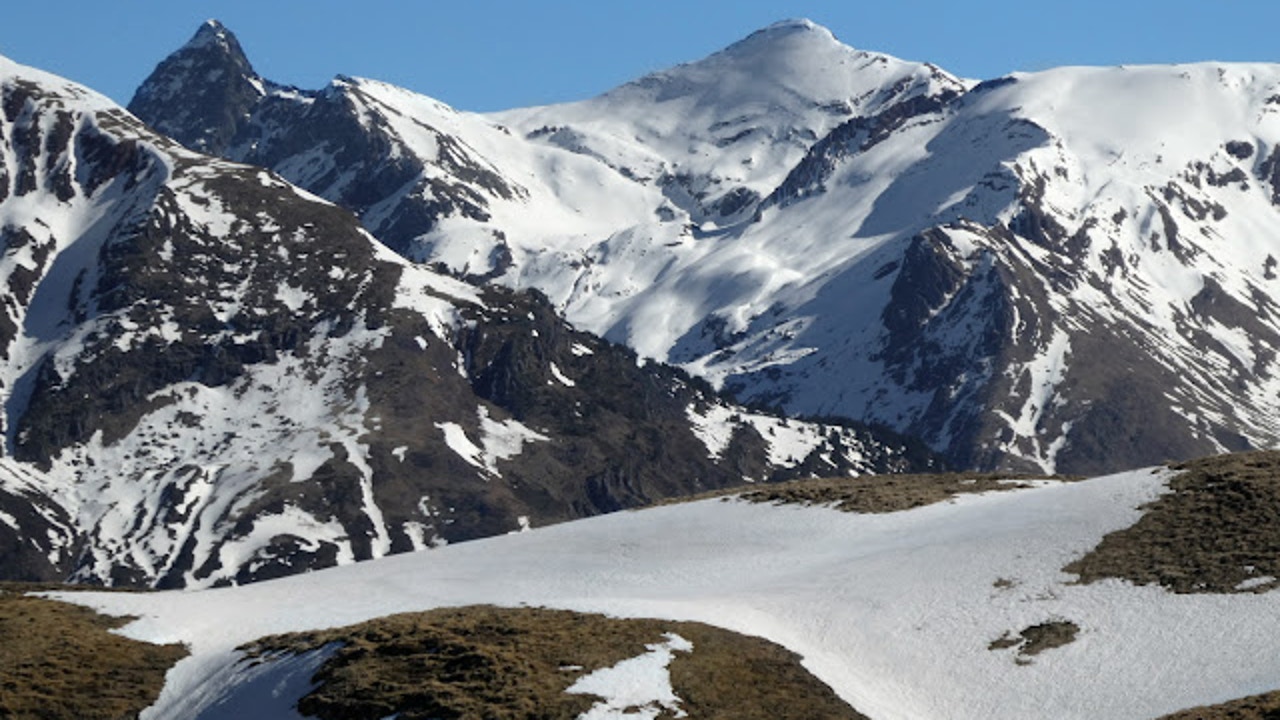 Accidente aéreo en los Pirineos franceses deja cuatro fallecidos