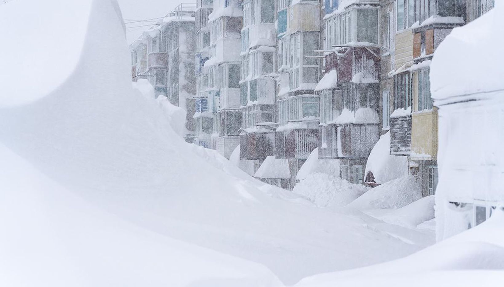 Intensas nevadas en Kamchatka generan crisis humanitaria y estatal