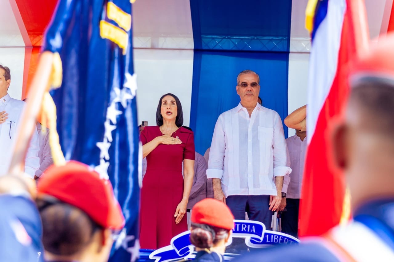Luis Abinader encabeza conmemoración del 213 aniversario del natalicio de Juan Pablo Duarte