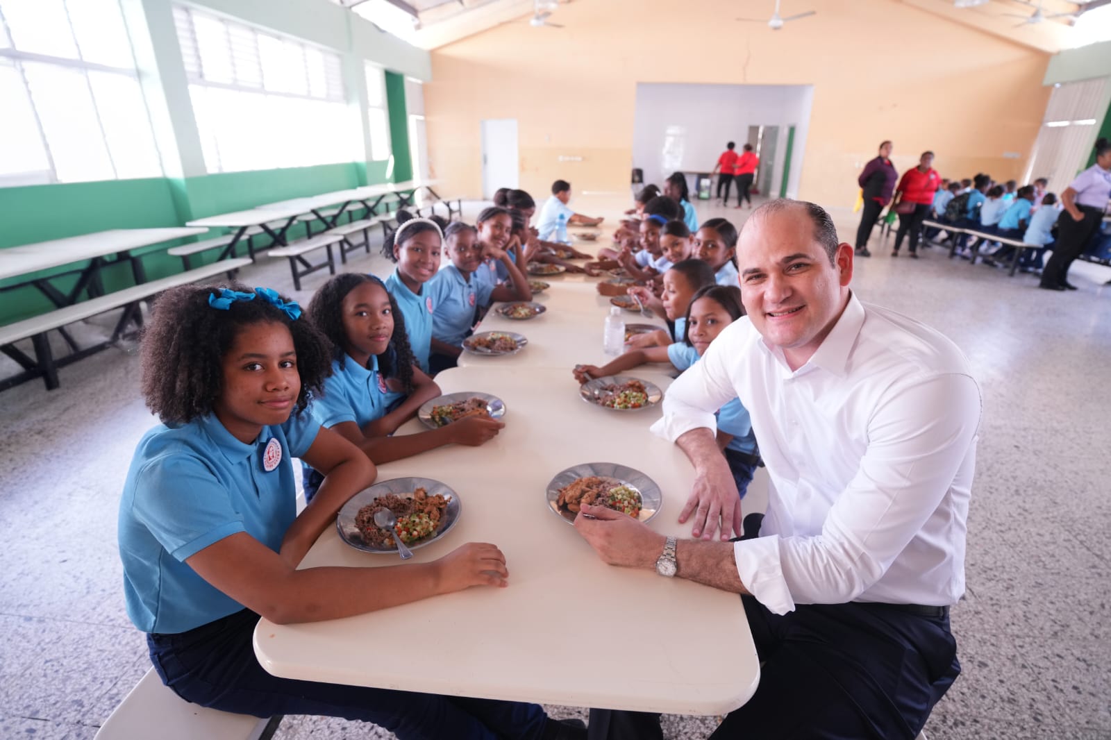 Inabie reduce el uso de sal y mantiene niveles de azúcar en el Programa de Alimentación Escolar