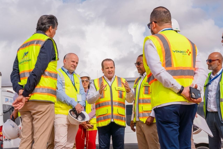 José Ignacio Paliza supervisa modernización del Aeropuerto Internacional de Las Américas
