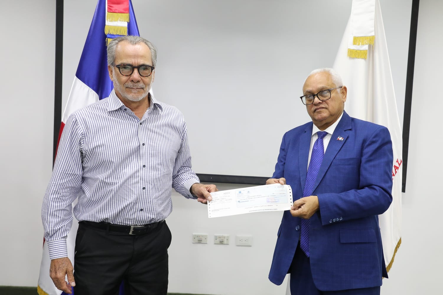 Tesorería Nacional desembolsa más de 104 millones a productores agropecuarios