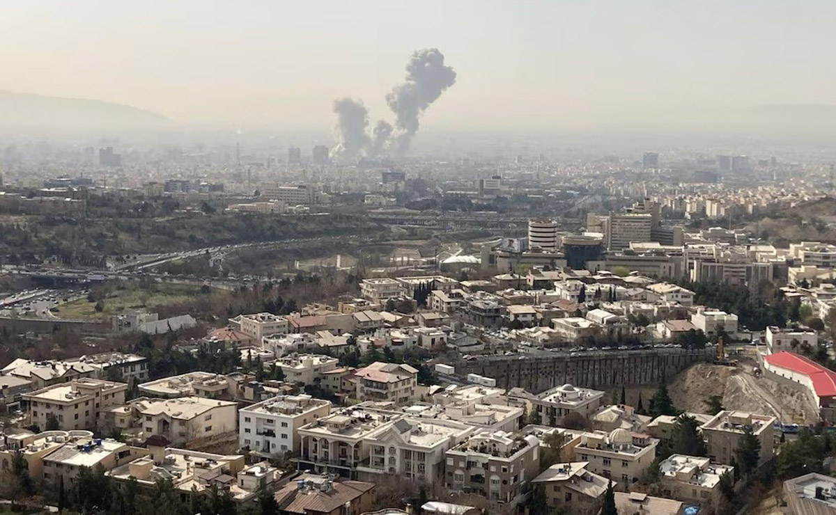 Irán responde a ataque de EEUU e Israel: explosiones en Bahréin, Qatar, EAU y Kuwait