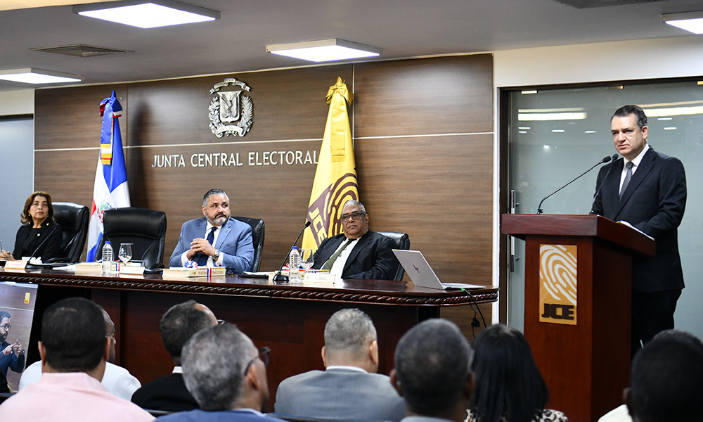 Partidos deben definir alianzas y reservas en 15 meses