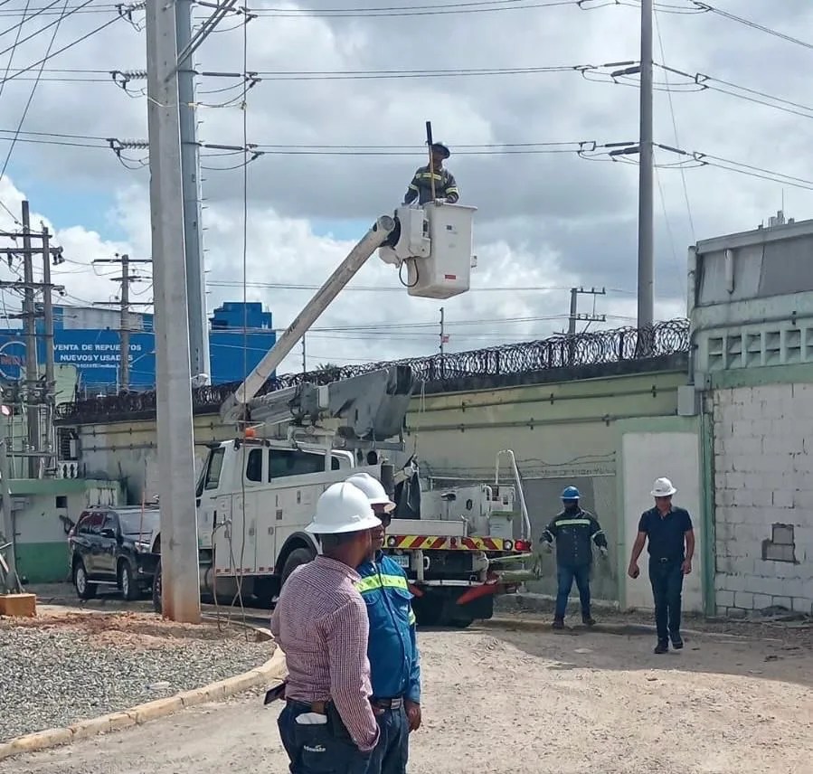 Edeeste informa sobre interrupción del suministro eléctrico en Los Mina