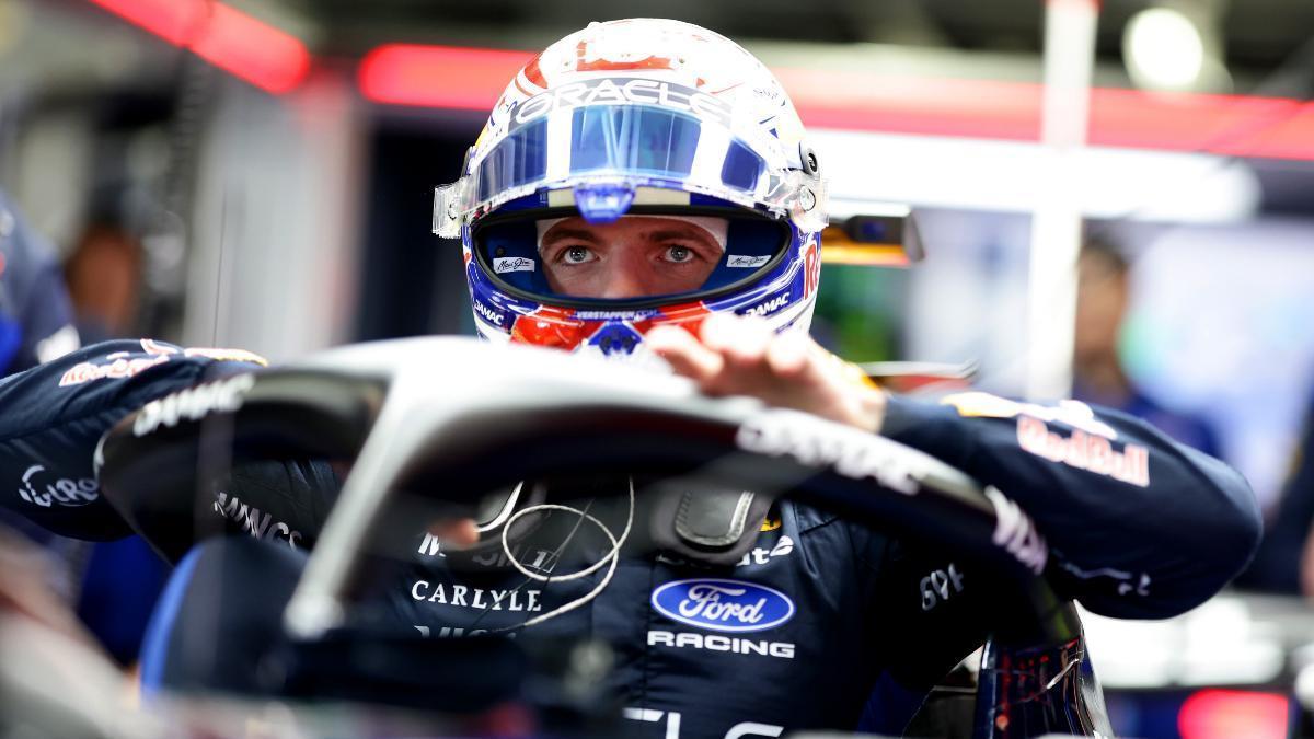 Verstappen considera su futuro en la F1 tras nuevo reglamento