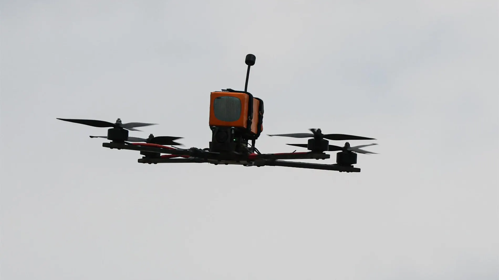 Defensas antiaéreas rusas derriban 20 drones que iban a Moscú