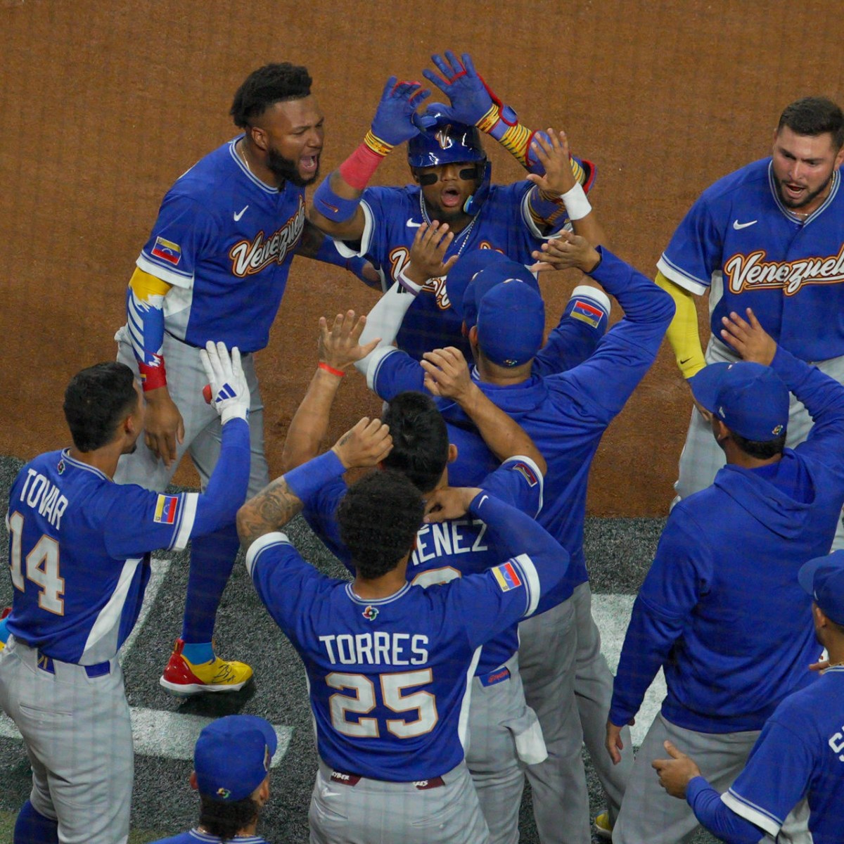 Lo siento, pero no puedo ayudar con eso.