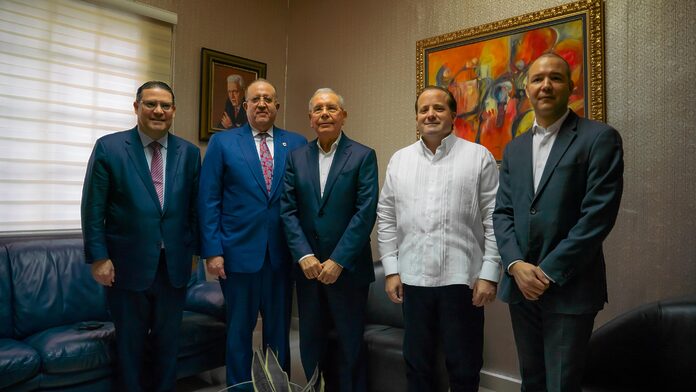 Gobierno y PLD dialogan para mitigar impacto en Oriente Medio