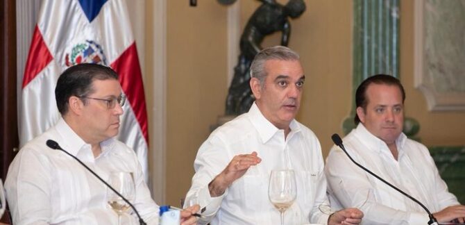 combustibles sin variaciones