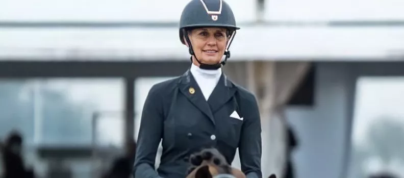 Yvonne Losos gana el Concurso Internacional de Murcia