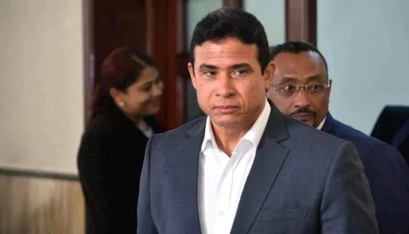 Adán Cáceres
