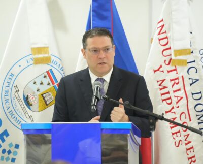 Yayo Sanz Lovatón