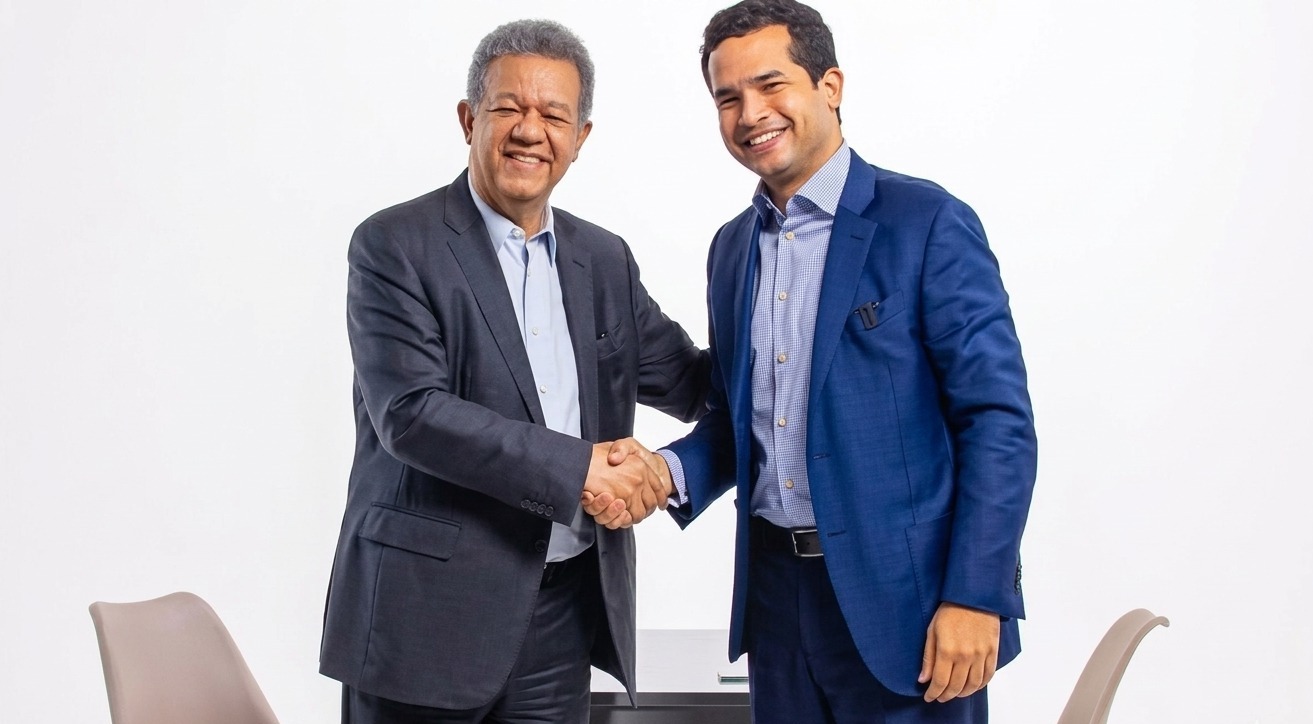 Omar Fernández lidera preferencias en Fuerza del Pueblo