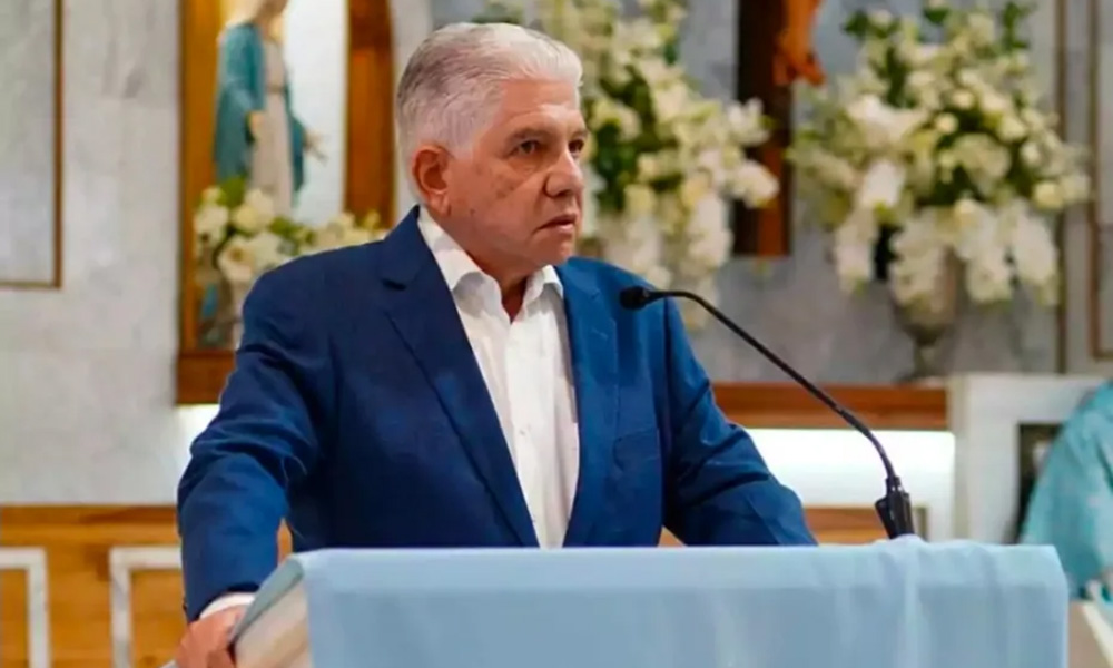 Ministro Estrella clama por justicia terrenal o divina