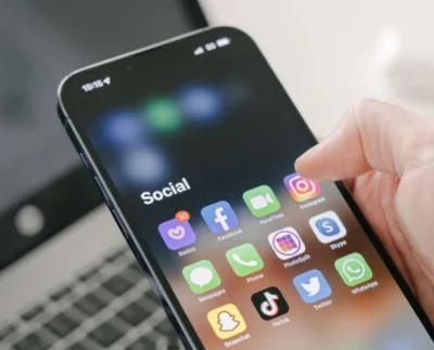 redes sociales menores