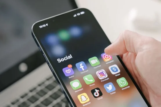 redes sociales menores