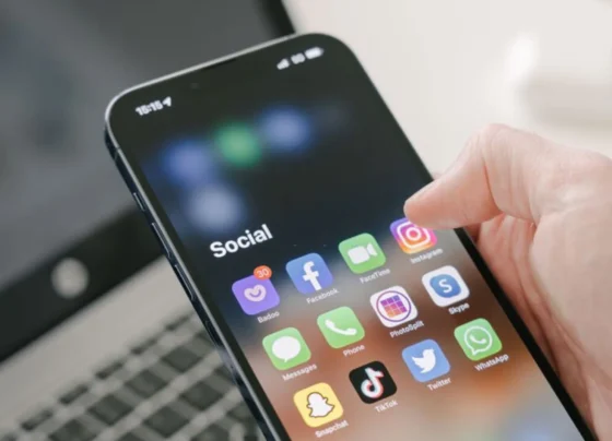 redes sociales menores