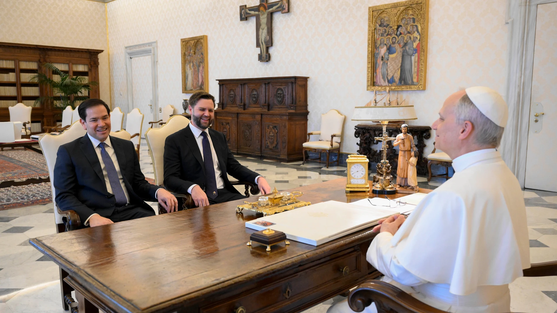 Marco Rubio se reunirá con el Papa para hablar sobre Irán