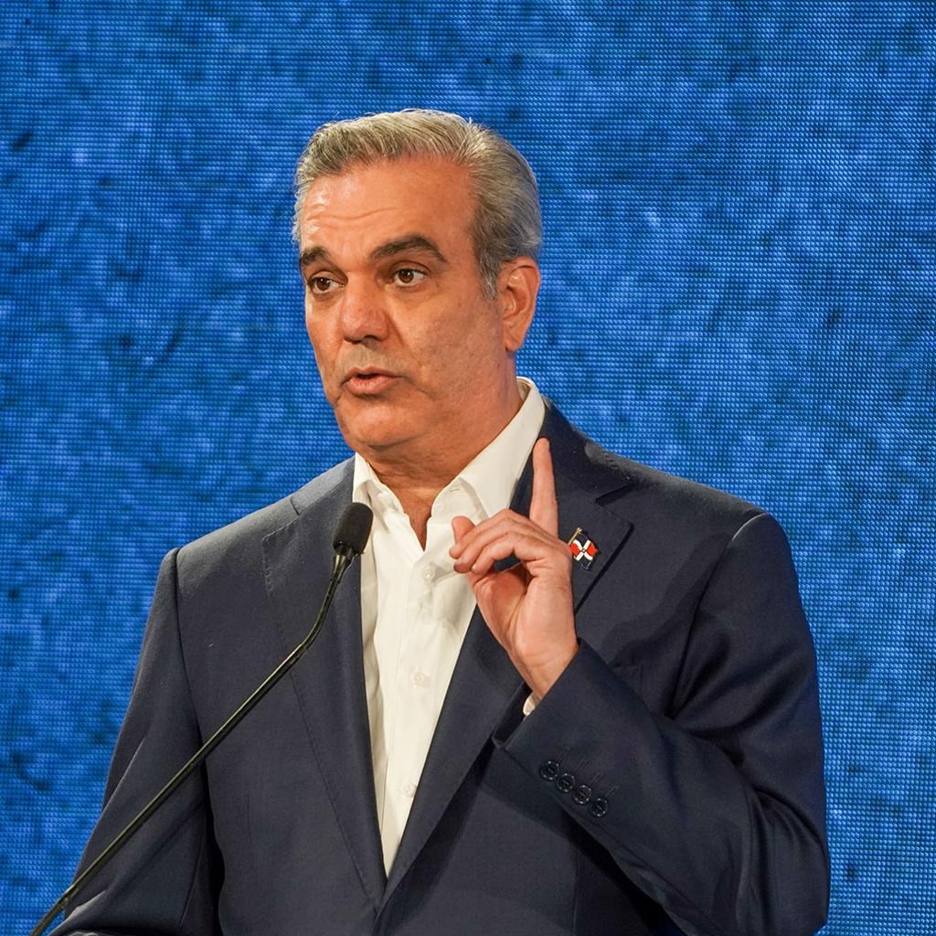 Abinader tiene 51.7 % de aprobación y 36.9 % de rechazo