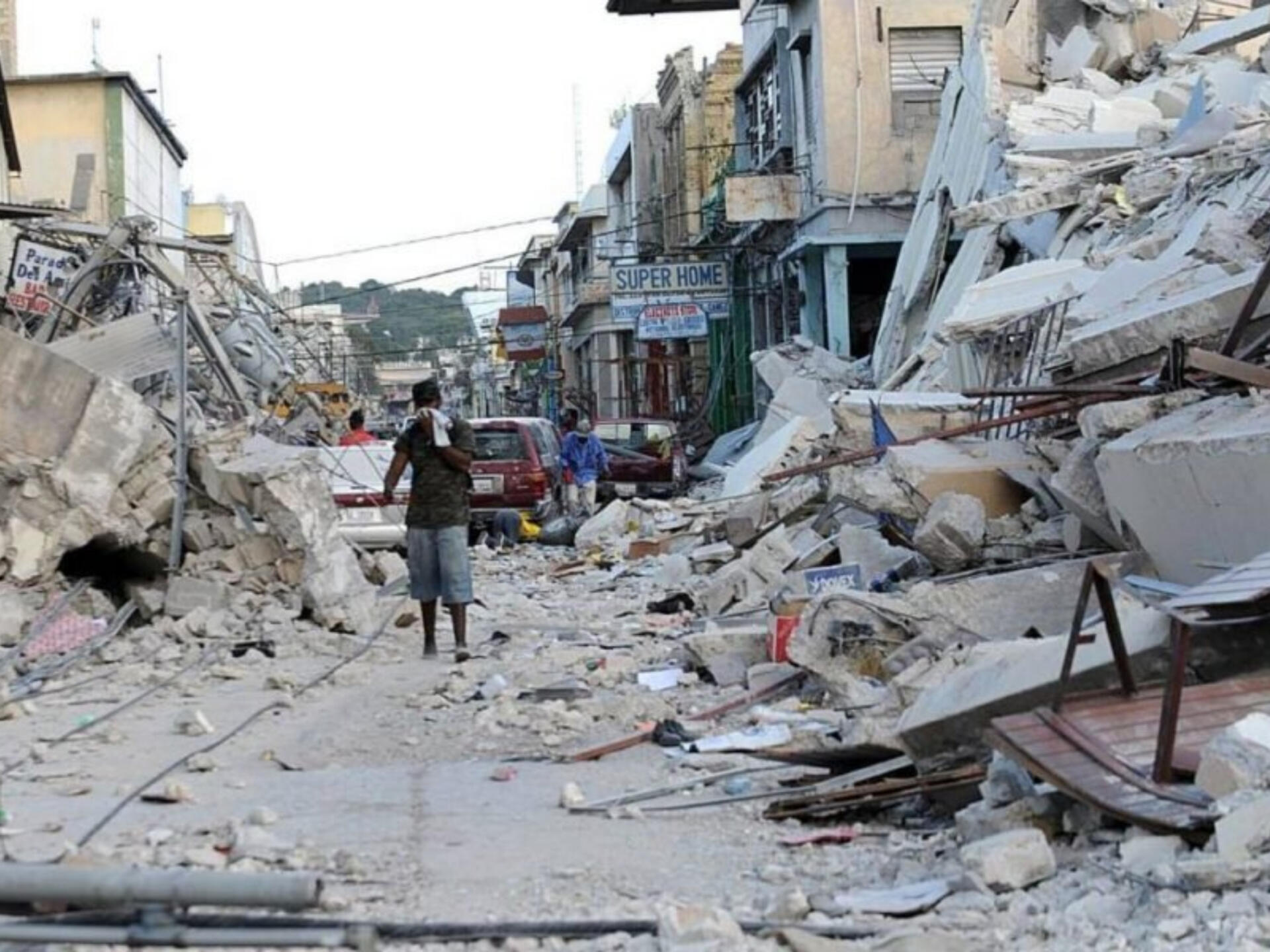 Sismo de 6,1 en sur de Perú deja 28 heridos y daños