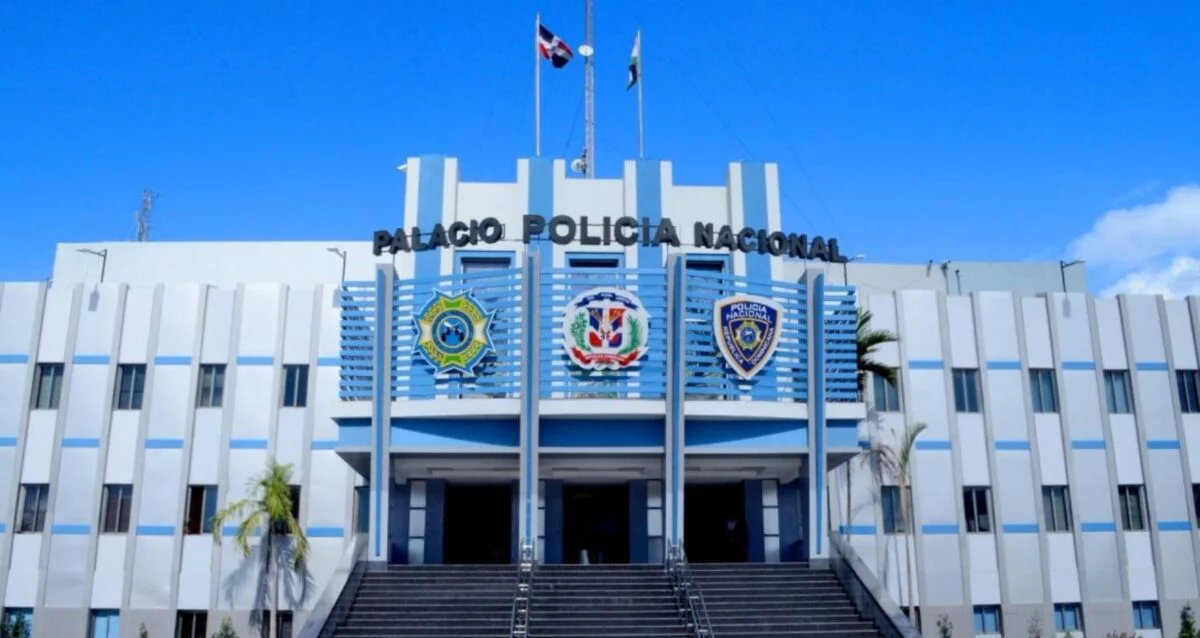 Suspenden dos generales por pesquisa de 270 paquetes de cocaína