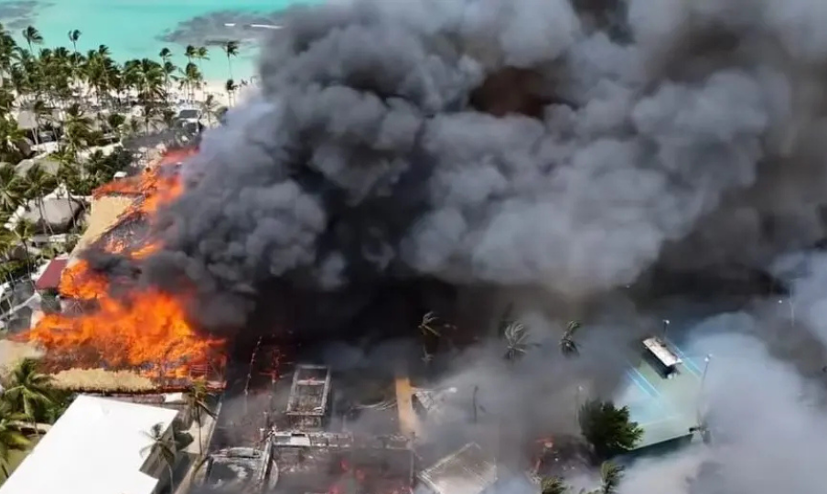 Turista italiana fallece tras incendio en hotel de Bayahíbe