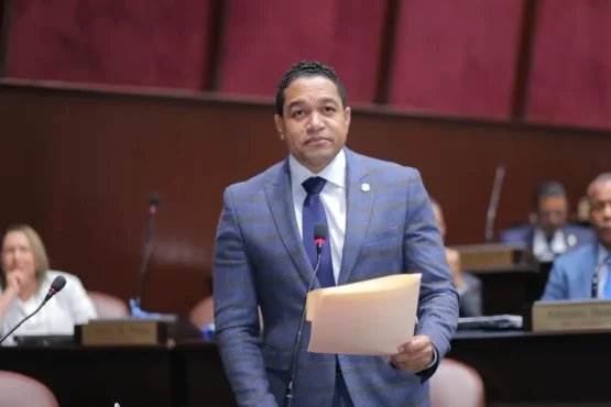 legisladores abandonan