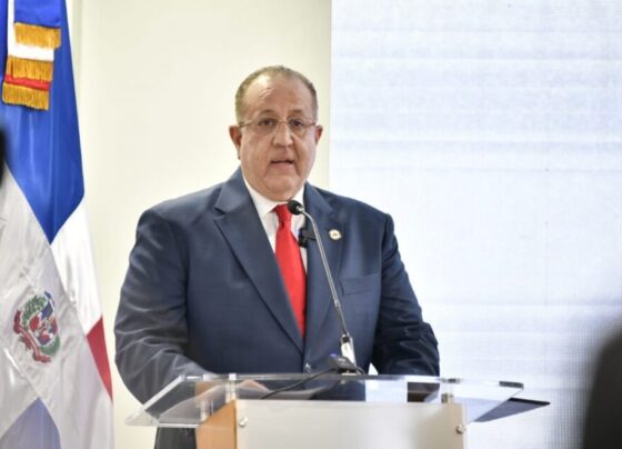 recaudar RD$50 mil millones
