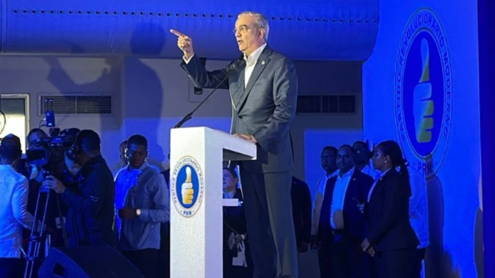 Abinader: divisiones internas debilitarían al PRM
