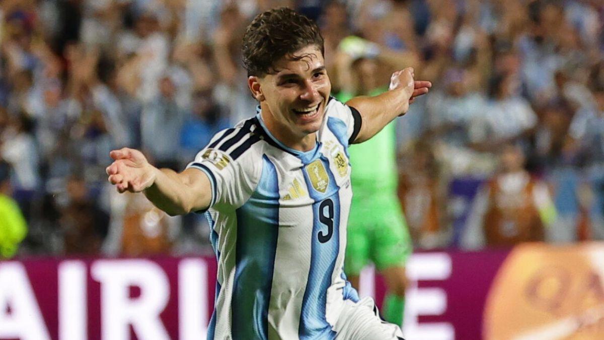 Julián Álvarez sella victoria en prórroga y lleva a Argentina a semifinales