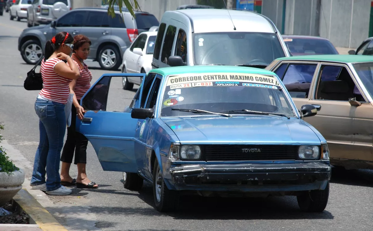 INTRANT advierte: aumentos en transporte no autorizados