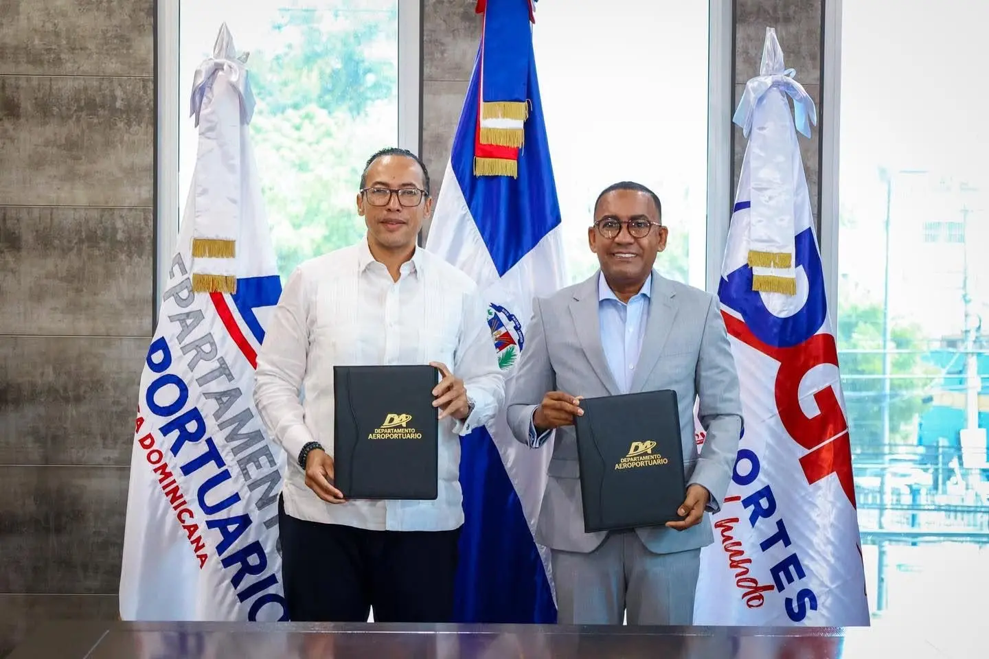 RD instalará stands para renovar pasaportes en 5 aeropuertos