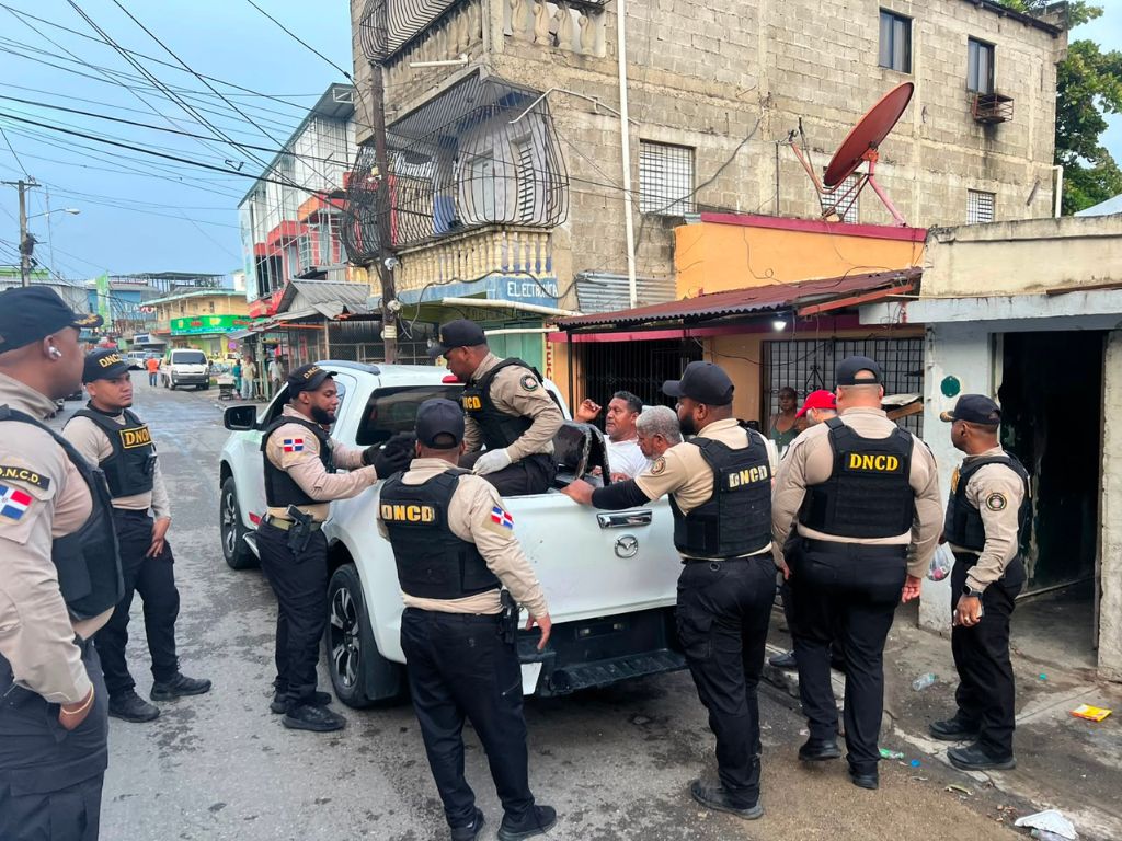 DNCD captura a ‘Cara Cortada’ por tráfico de drogas en La Vega