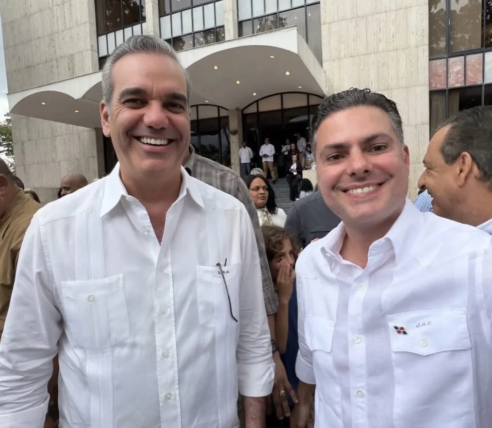 Encuesta sitúa a Amaury Cavoli favorito en Alcaldía de Cabrera 2028