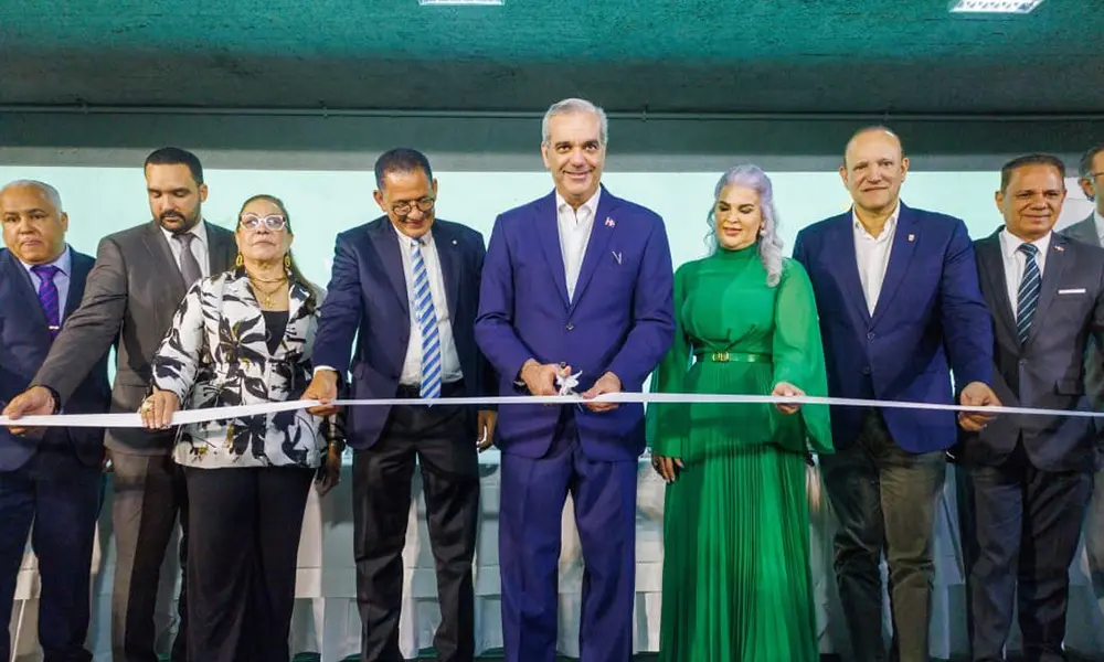 Abinader resalta inversiones en Expo Amaprosan 2026