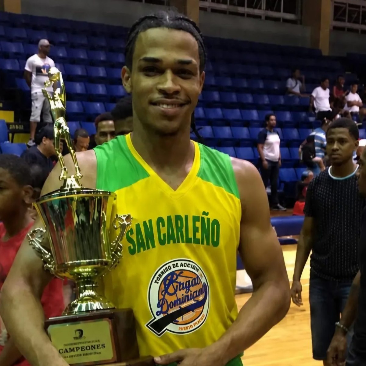 Matan al baloncestista Yeury Rodríguez en intento de asalto