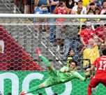 Suiza elimina