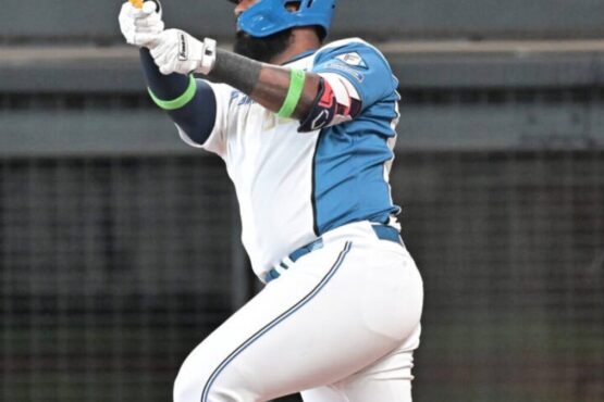 Franmil Reyes