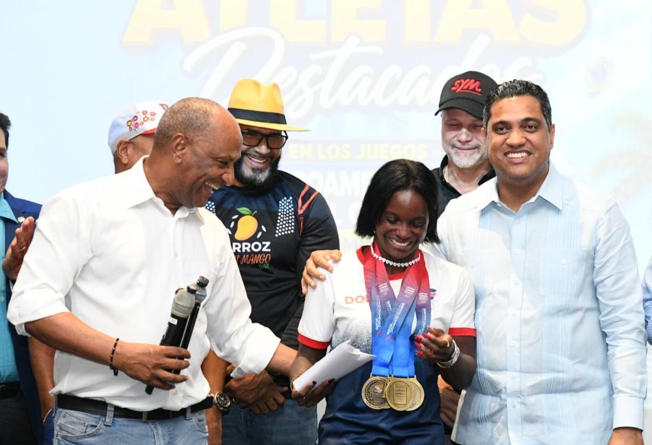 Abinader ordena entrega de apartamento a medallista Liranyi Alonso