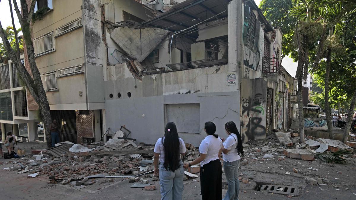 Colombia declara desastre nacional tras terremoto 7,4