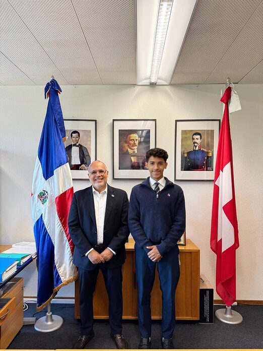 Embajada dominicana en Suiza fomenta pasantías juveniles