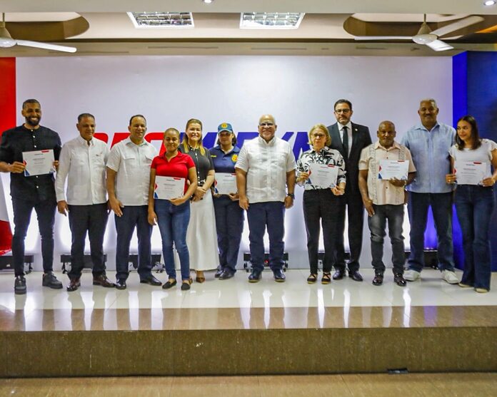 Promipyme otorga RD$55 millones a 265 emprendedores de Ocoa