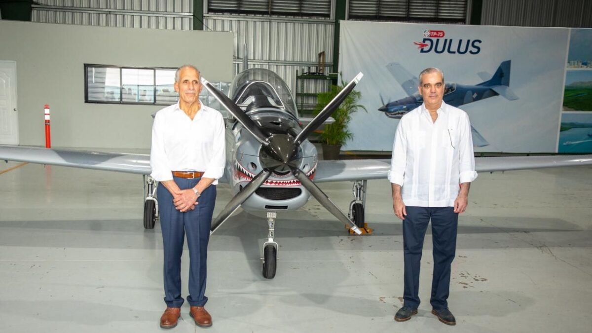 Honduras busca aviones Dulus y blindados dominicanos