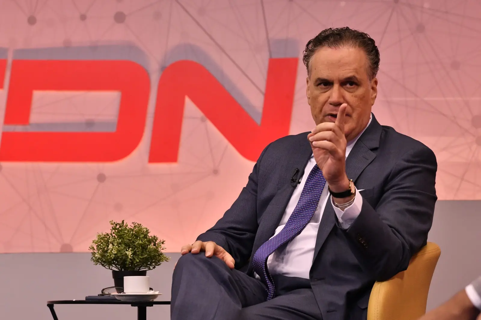 Espinal Báez: cambios de Abinader relanzan el Gobierno